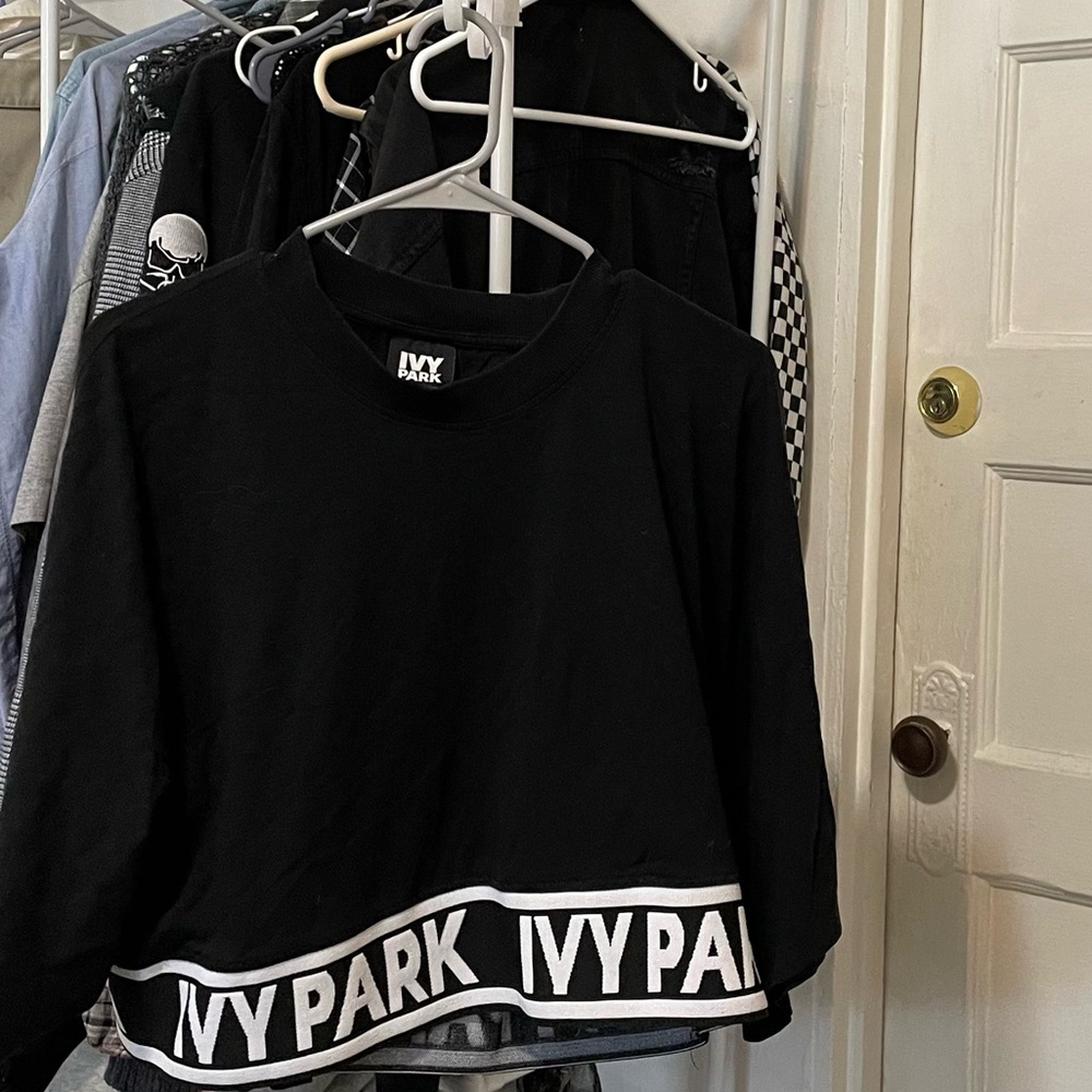 Ivy Park Active Top